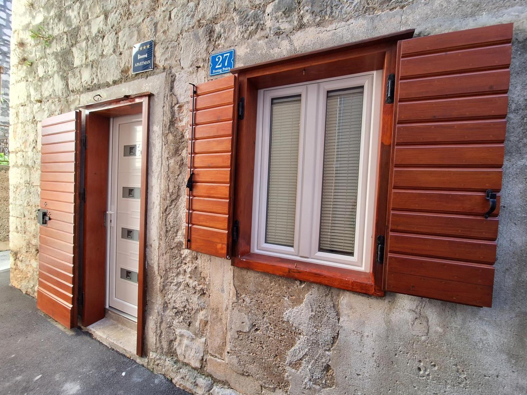 St Peter'S Heritage House Trogir Exterior foto